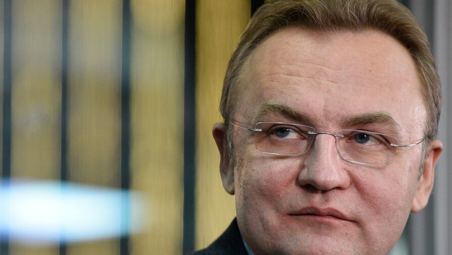Во Львове мэра облили неизвестной жидкостью