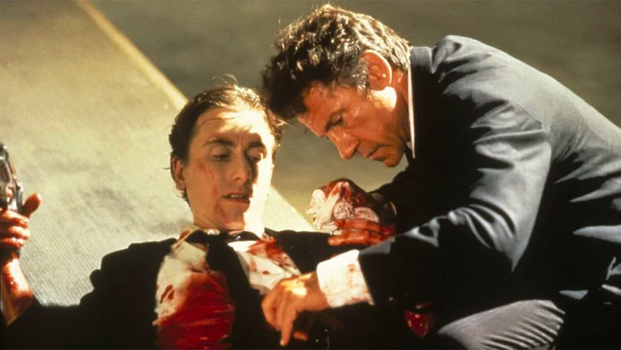 <b>«Бешеные псы» (1991)</b>
Именно после роли мистера Оранжевого в фильме Тарантино «Бешеные псы» Рот получил широкую известность. Его стали приглашать в крупные голливудские проекты, например, в «Роб Рой» (номинировался на «Оскар» как лучший актер второго плана).