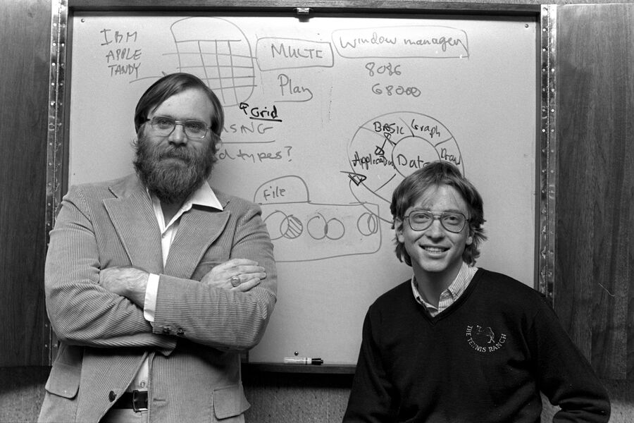 Соучредители Microsoft Пол Аллен (слева) и Билл Гейтс в 1982 году