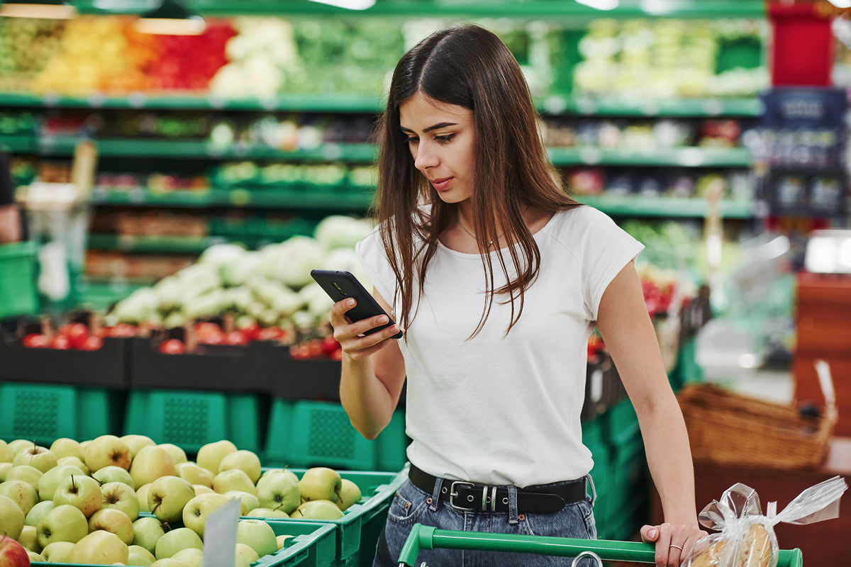 Яндекс второй год подряд держит лидерство в сегменте e-grocery - Газета.Ru  | Новости