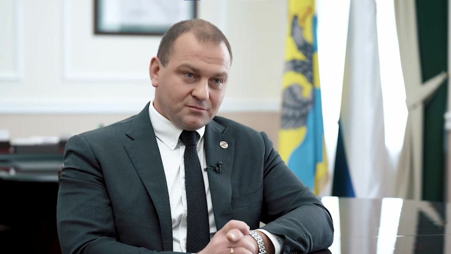 Мэр Оренбурга Салмин посетовал на не получавшее в морду поколение
