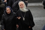 Участники церемонии прощания с народной артисткой РСФСР Ларисой Голубкиной в Храме святителя Николая на Трех Горах в Москве, 25 марта 2025 года