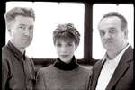 Режиссер Дэвид Линч, певица Джули Круз и музыкант Анджело Бадаламенти в Нью-Йорке, 1989 год