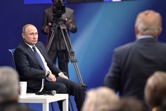 Владимир Путин во время встречи с доверенными лицами в Гостином дворе, 30 января 2018