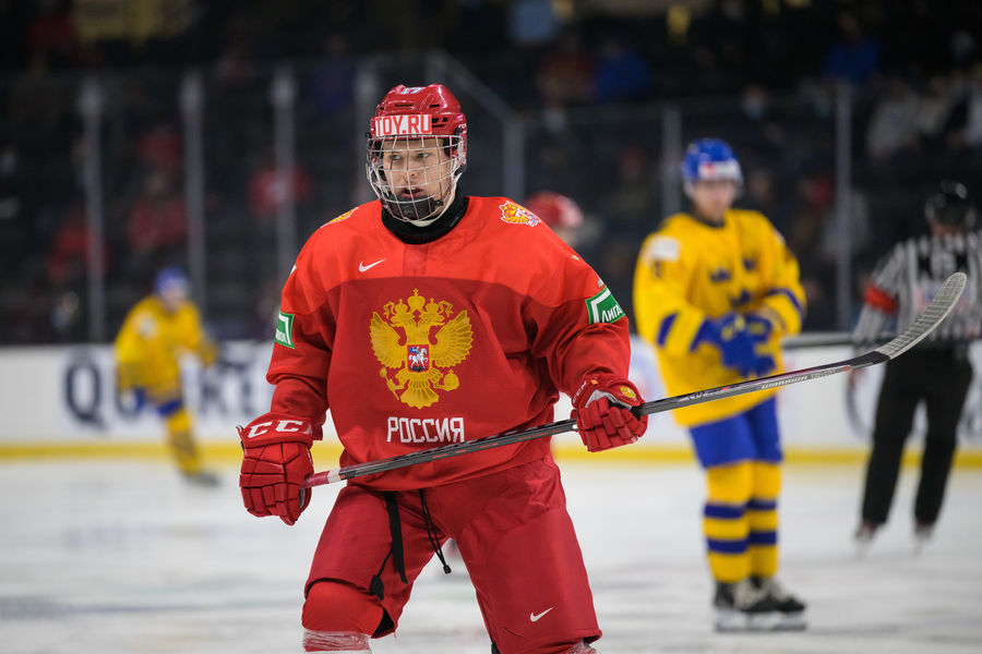 Матвей Мичков в составе сборной России по хоккею на МЧМ-2022