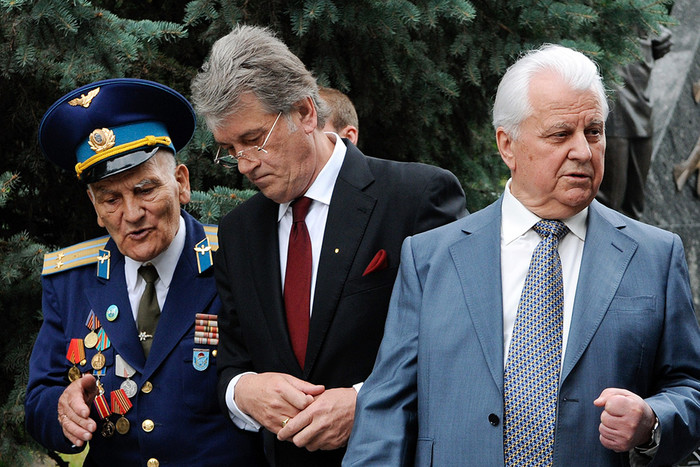 Первый президент Украины Леонид Кравчук и третий президент Украины Виктор Ющенко 