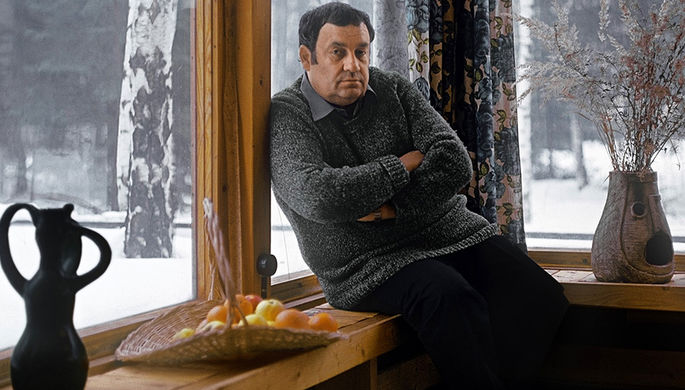 Эльдар Рязанов. Кинорежиссер, народный артист СССР, скончался в ночь на 30 ноября на 89-м году жизни