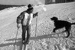 Владимир Маслаченко на лыжной прогулке, 1987 год