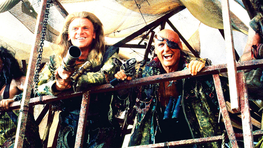 Кадр из фильма «Водный мир» (1995)