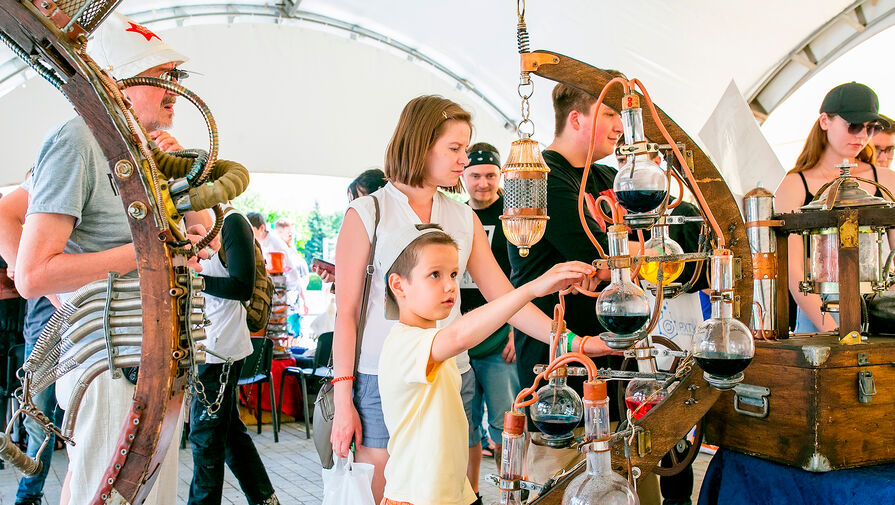 На фестивале Geek Picnic в Москве прошел парад самодельных электромашин