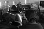 Руководитель дикторского отдела Первого канала Центрального телевидения, телеведущий Игорь Кириллов ведет занятия с коллегами в телецентре «Останкино», 1973 год
