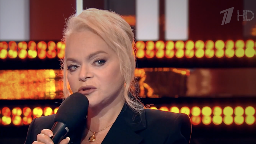 Это было как гипноз: Лариса Долина рассказала о том, как осталась без квартиры