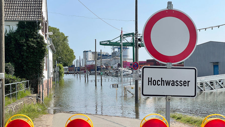 Две дамбы прорвало в Баварии из-за наводнения