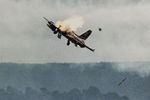 Один из самолетов после столкновения над авиабазой Рамштайн во время авиашоу Flugtag'88, 28 августа 1988 года