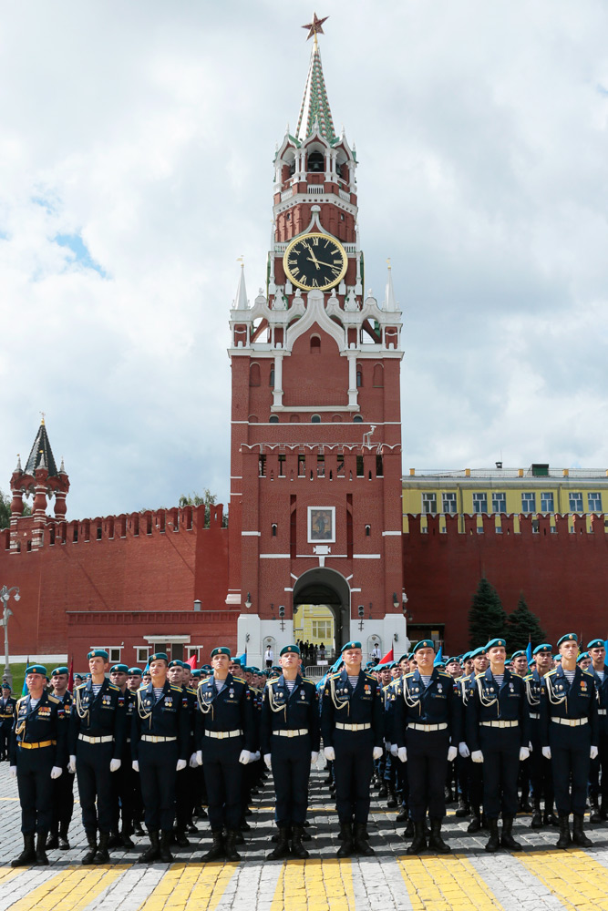 Празднование Дня Воздушно-десантных войск РФ на Красной площади