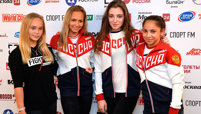 Спорстменки сборной России по спортивной гимнастике Ангелина Мельникова, Дарья Спиридонова, Алия...
