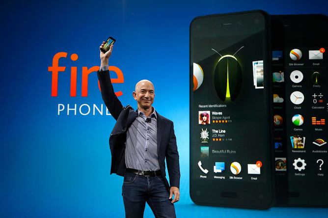 Джефф Безос на презентации Amazon Fire Phone, 2014 год