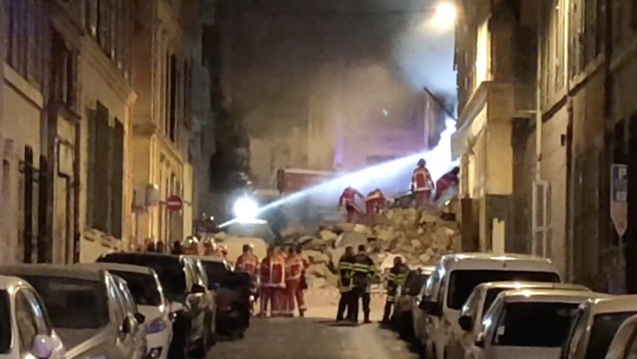 В Марселе в результате обрушения дома пострадали пять человек