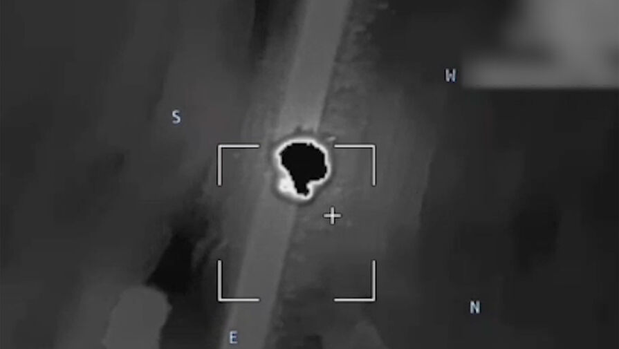 Дрон Ланцет уничтожил танк ВСУ в Курской области и попал на видео