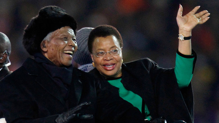 Нельсон Мандела и его супруга Граса Машел 
