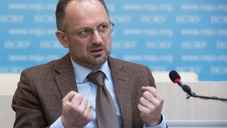 Экс-представитель Украины на переговорах по Донбассу, бывший посол страны в Минске Роман Бессмертный