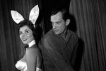 Хью Хефнер и Бонни Халпин в ночном клубе, Чикаго, 1961 год
