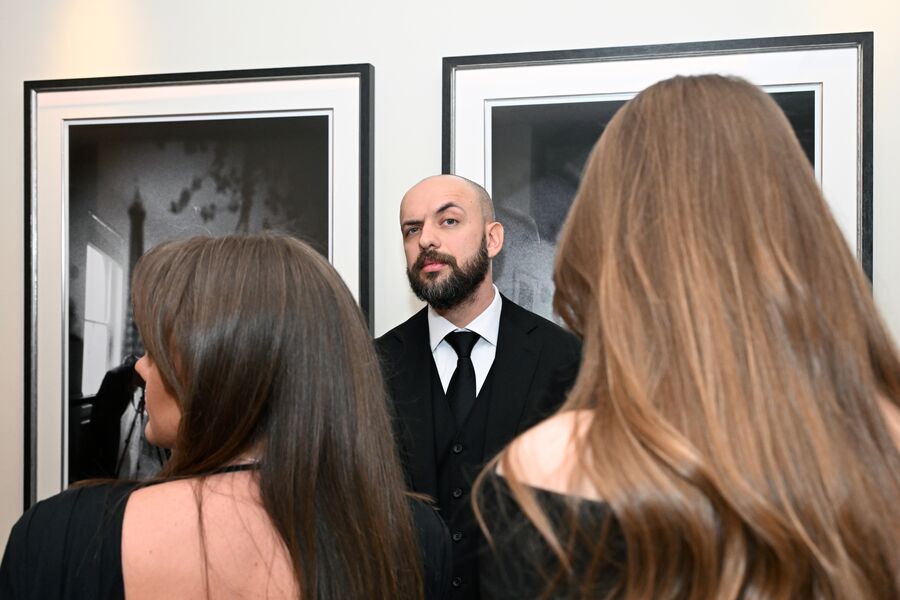 Рэп-исполнитель ST (Александр Степанов) на&nbsp;церемонии вручения премии OK! Awards &laquo;Больше чем звезды&raquo; в&nbsp;Москве, 14&nbsp;ноября 2025&nbsp;года