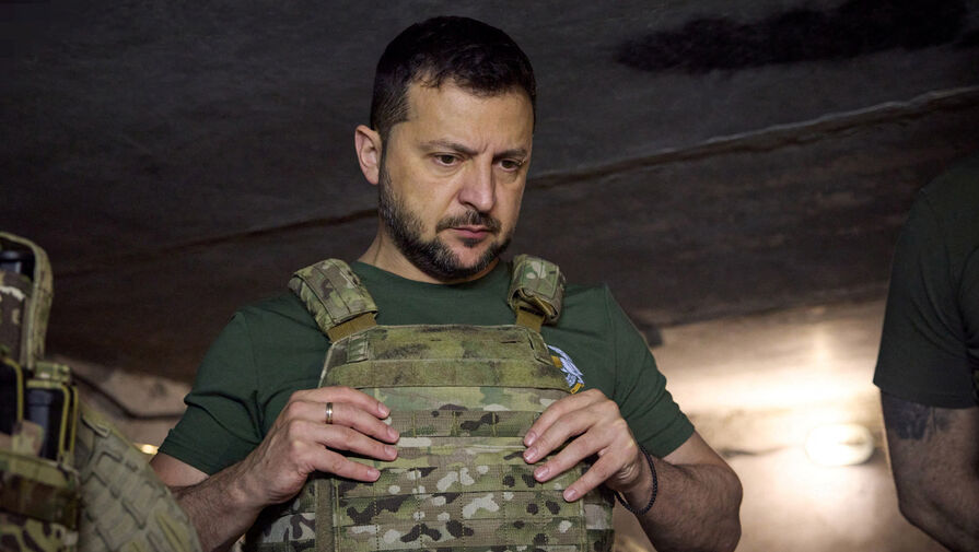 Зеленский рассказал, что мешает Украине перенести боевые действия на территорию РФ