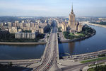 Панорама Москвы на Кутузовский проспект и гостиницу «Украина»