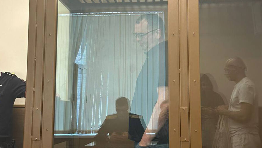 Мужа актрисы Бабушкиной оштрафовали после инцидента с наркотиками