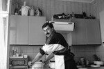 Голкипер московского «Спартака» Станислав Черчесов дома, 1991 год