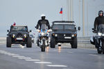 Автомобильное и мотоциклетное движение по автодорожной части Крымского моста