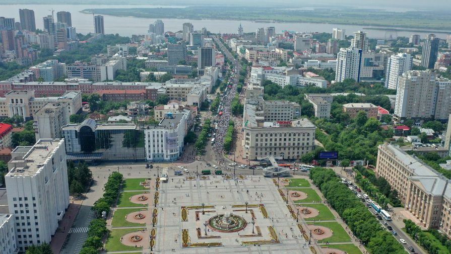 Губернаторы ЕАО и Амурской области заявили о готовности принять беженцев из ДНР и ЛНР 
