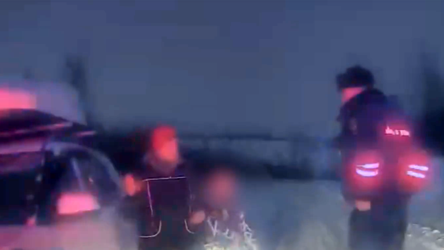 В Новокузнецке бабушка посадила за руль девятилетнего внука и получила штраф