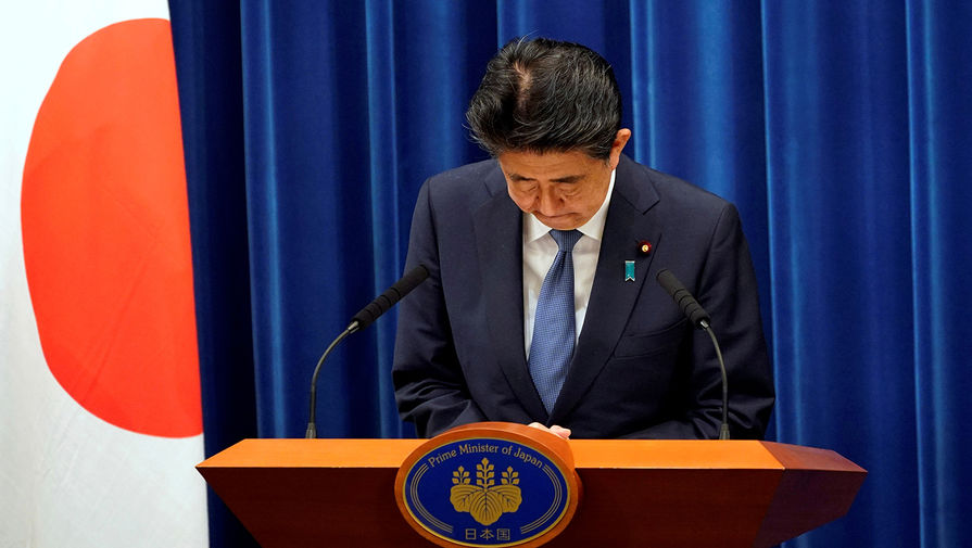 Японский премьер Синдзо Абэ во время пресс-конференции в Токио, 28 августа 2020 года