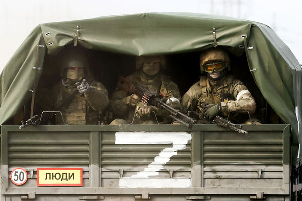 "Este no es el comienzo, sino el final de la guerra". Políticos rusos - sobre la operación militar en Ucrania - Gazeta.Ru