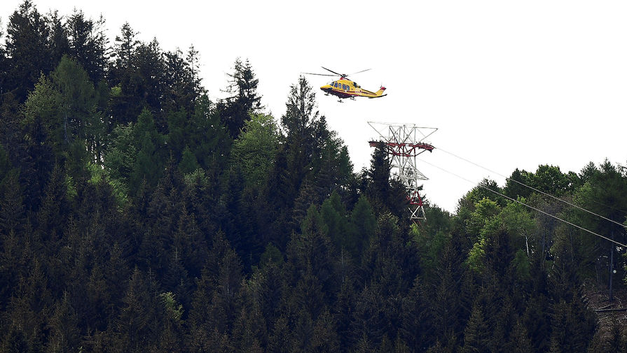 В Анталье более 180 человек застряли на высоте после аварии на фуникулере