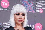 Телеведущая Юлия Барановская на церемонии вручения X Юбилейной русской музыкальной премии телеканала RU.TV в концертном зале «Крокус Сити Холл», 22 мая 2021 года