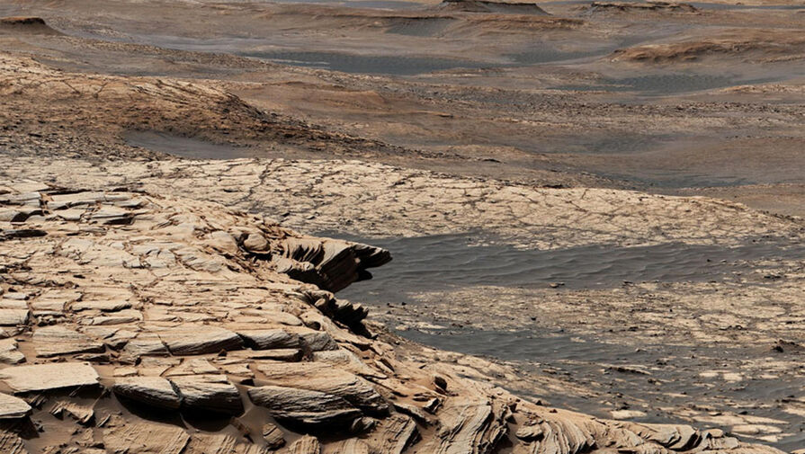 Марсоход NASA Perseverance обнаружил органические молекулы на дне кратера Езеро