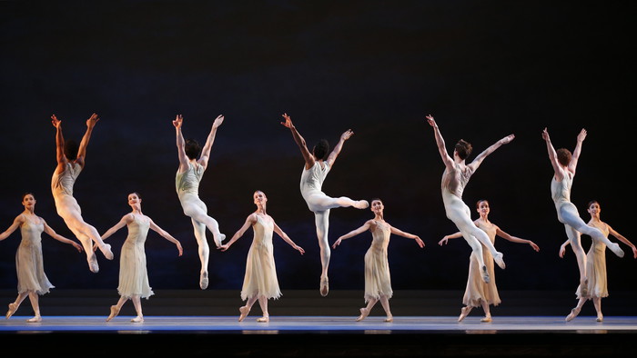 Сцена из&nbsp;одноактного балета &laquo;Рапсодия&raquo;, представленного Королевским балетом Ковент-Гарден на&nbsp;сцене Большого театра