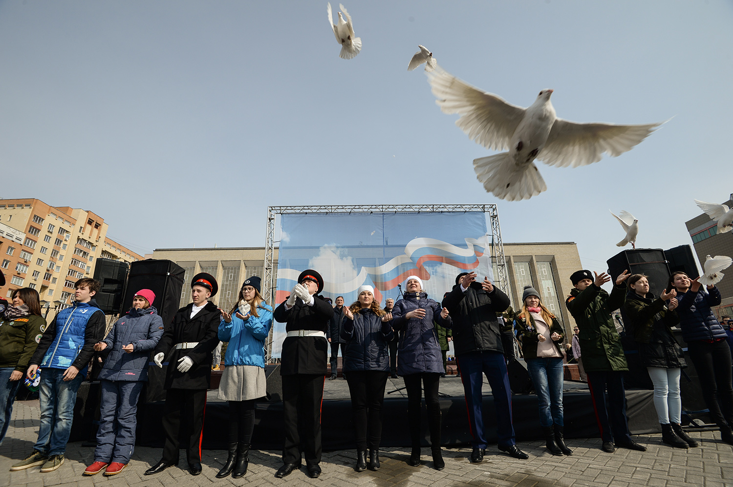 Участники всероссийской акции «Мы вместе против террора» в Новосибирске