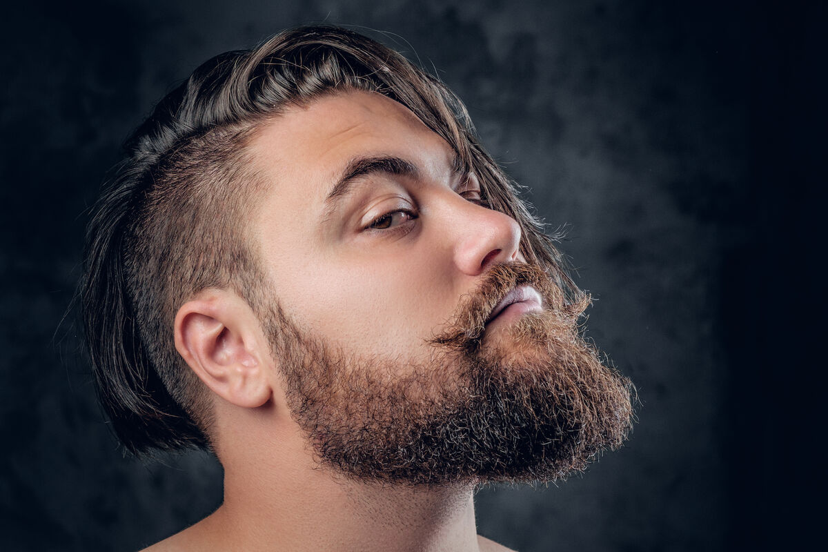 Врач объяснил, почему у некоторых мужчин плохо растет борода - Газета.Ru |  Новости