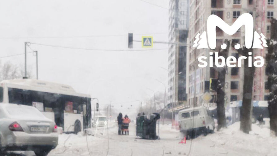 Автомобиль с сибиряком перевернулся в жестком ДТП и попал на видео