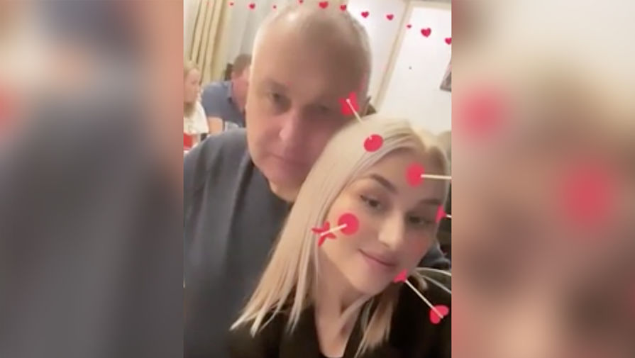 Дочь сотрудника ГИБДД выложила видео с отцом перед тем, как он выстрелил в нее