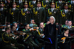 Дмитрий Хворостовский во время концерта с программой «Песни военных лет» на ВДНХ, 2016 год