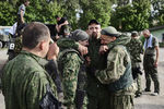 Бойцы батальона «Призрак» народного ополчения Луганска в расположении батальона в Лисичанске