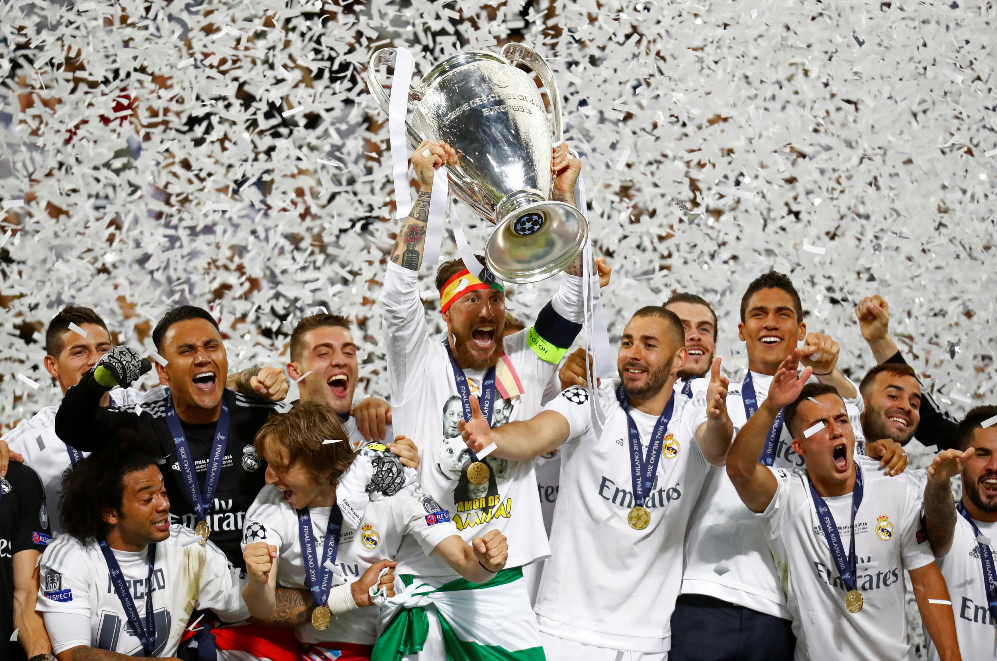 Uefa finals. Реал Мадрид чемпион Лиги чемпионов. Реал Мадрид лига чемпионов 2016. Реал финал ЛЧ 2016. UEFA Champions League Кубок Реал Мадрид.