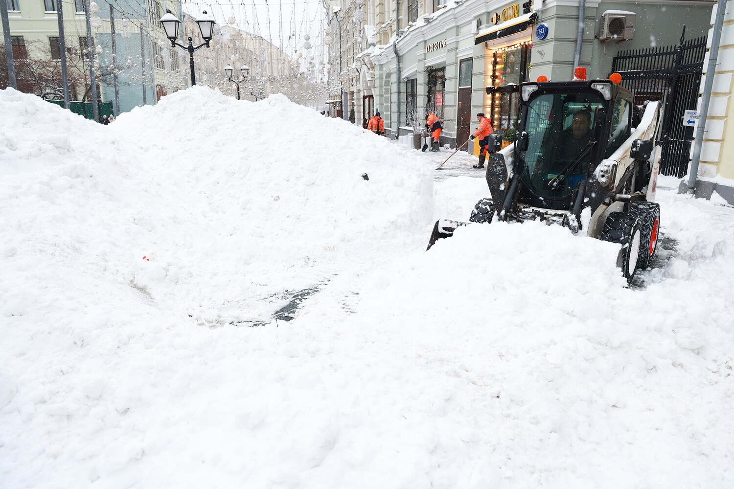 Сколько выпало снега в москве