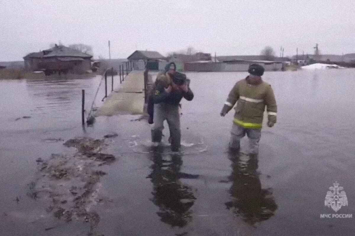 Жителей еще одного села в Курганской области призвали эвакуироваться из-за  подъема воды - Газета.Ru | Новости