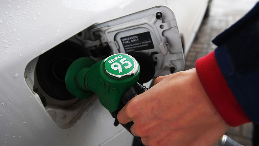 "Сказали, что по АИ-95 поставок не будет": на Украине опасаются дефицита бензина